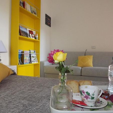 Flamingo Guest House- Rooms Olbia Zewnętrze zdjęcie