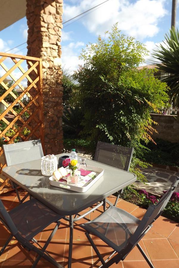 Flamingo Guest House- Rooms Olbia Zewnętrze zdjęcie