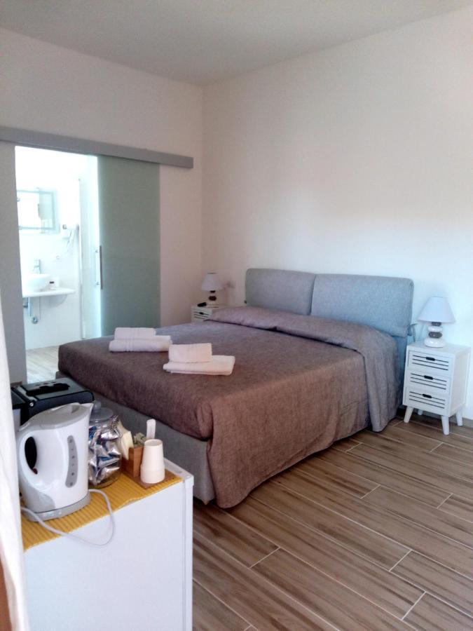 Flamingo Guest House- Rooms Olbia Zewnętrze zdjęcie