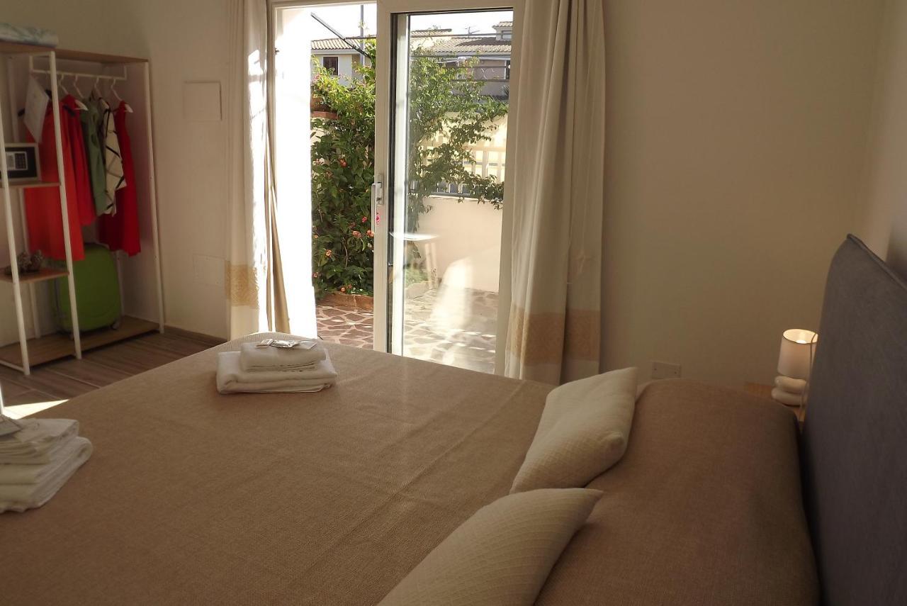 Flamingo Guest House- Rooms Olbia Zewnętrze zdjęcie